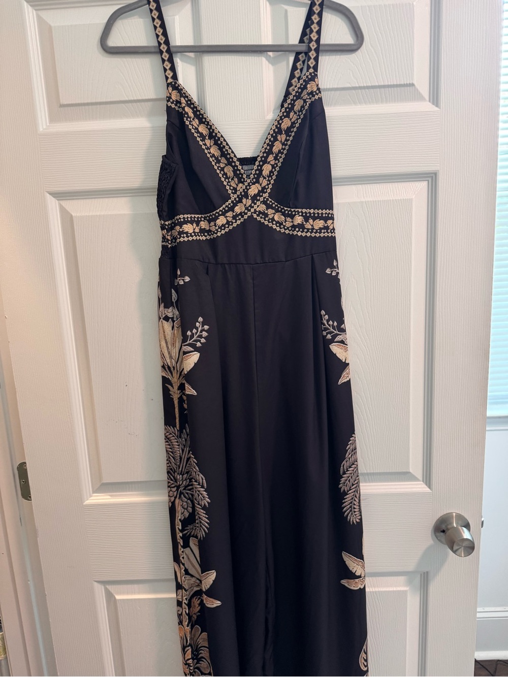 Women’s Black Floral Wide-Leg Jumpsuit